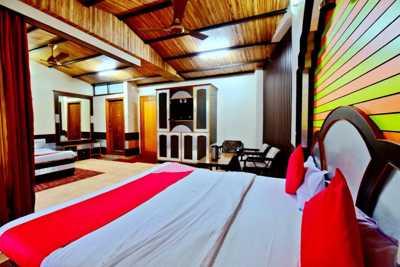 Oyo 26909 Hotel Paras Mandi Luaran gambar